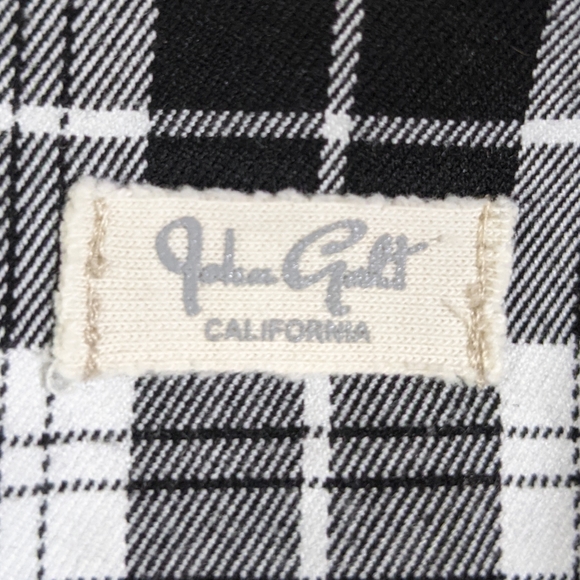 Brandy Melville Plaid Mini Skirt - Picture 3 of 4